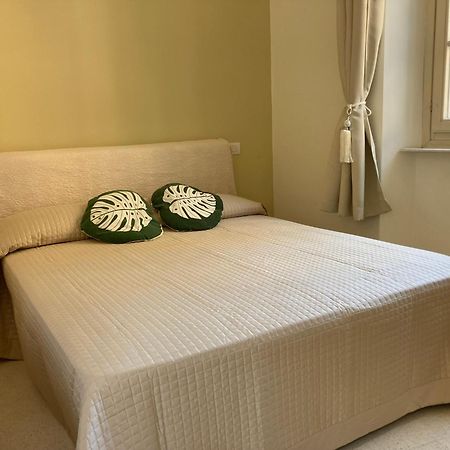 B&B La Sosta Degli Artisti Pietrasanta Bagian luar foto