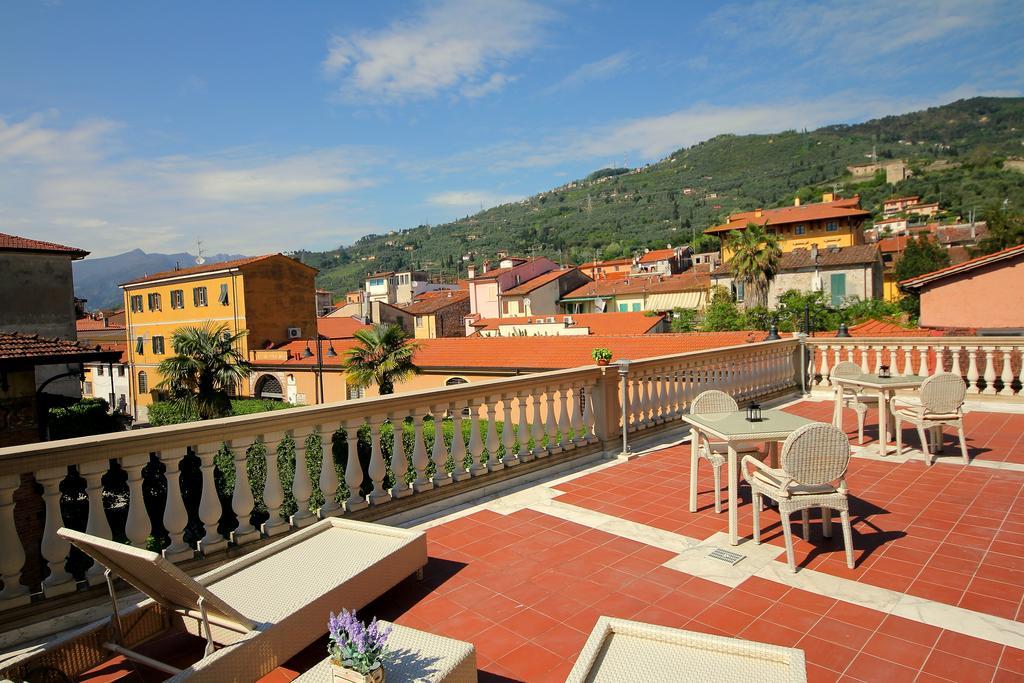 B&B La Sosta Degli Artisti Pietrasanta Bagian luar foto